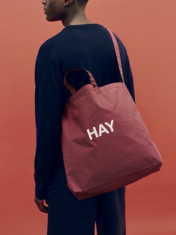 HAY Grid Crossover bag, medium, burgundy, decoration image