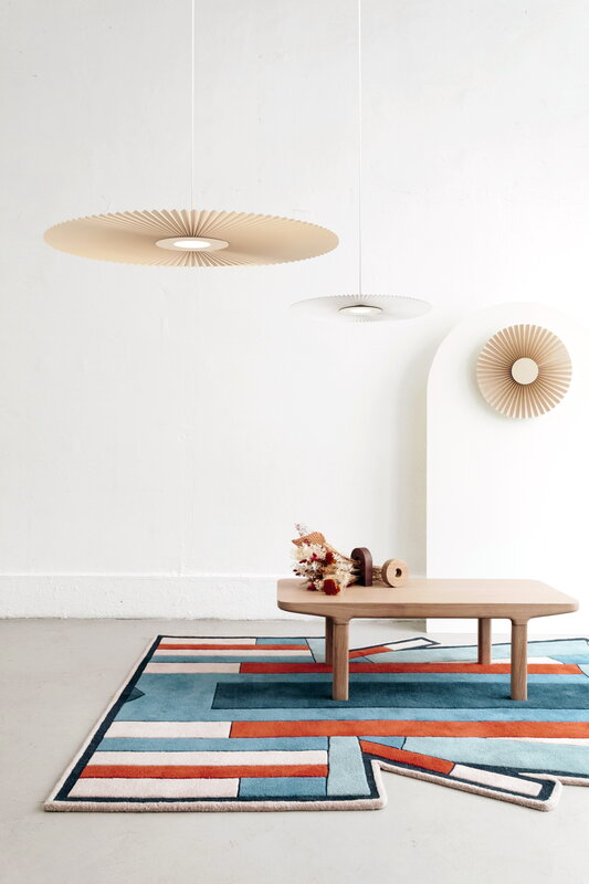 Hartô Carmen pendant, 2025 version, 120 cm, golden sand, decoration image