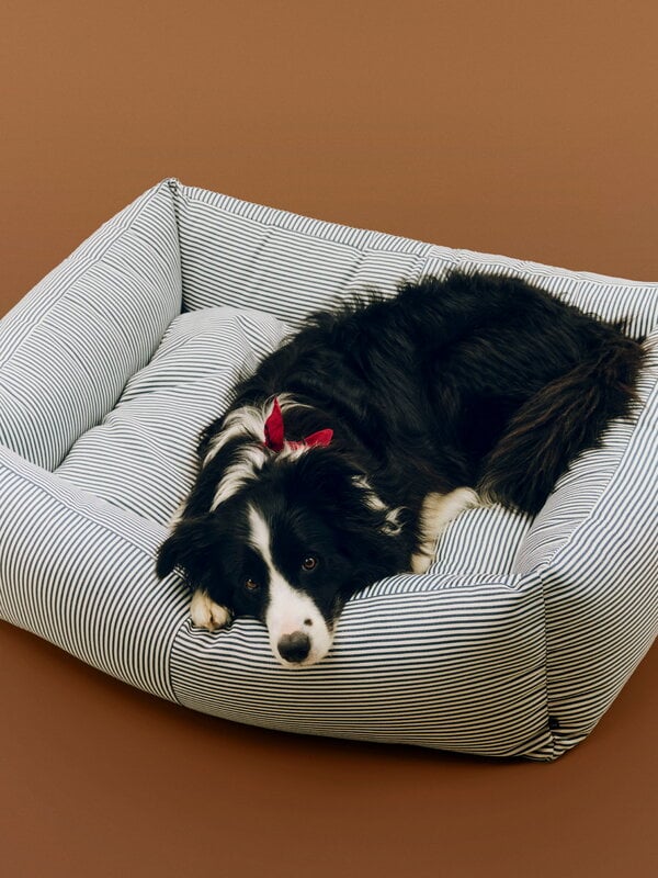 HAY HAY Dogs bed, L, stripe, white - blue, decoration image