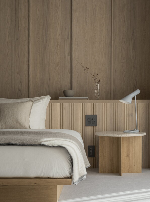 Karimoku Case N-ST01 side table, 50 x 50 cm, lacquered oak - marble, decoration image