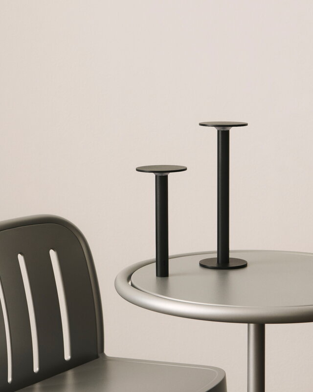 HAY Deville table, diam. 55 cm, silver grey, decoration image
