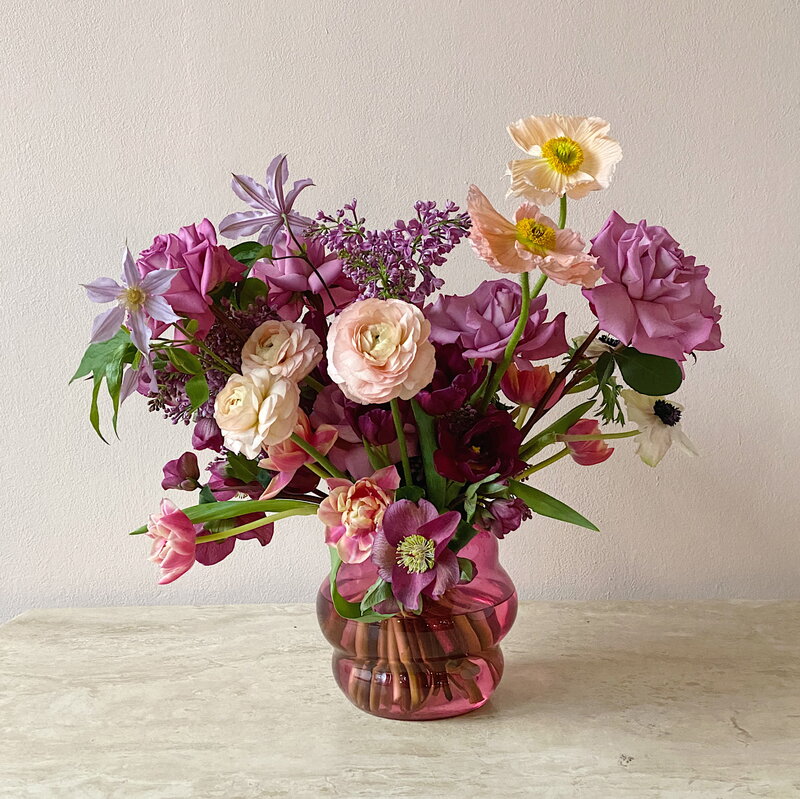 Tips On How To Secure Artificial Flowers In Vase - Saffron's Decor
