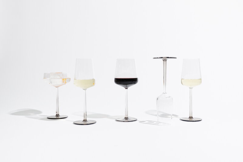 Iittala Essence red wine glass, linen, set of 2, view 2