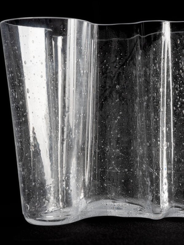 Iittala Aalto maljakko, 120 mm, kuplalasi kirkas, sisustuskuva