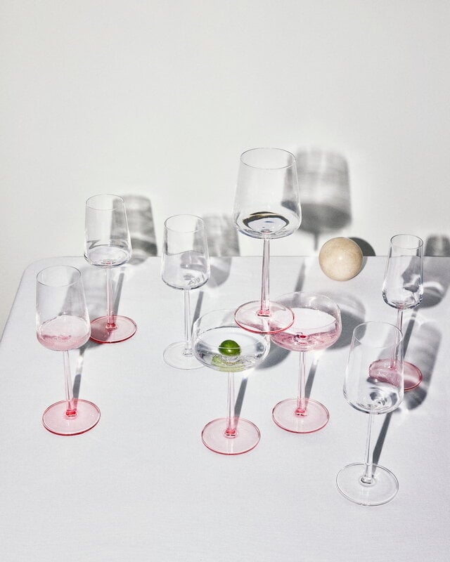 Iittala Essence Rotweinglas, rosé, Set mit 2 Stück, dekorationsbild