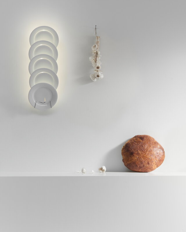 Ingo Maurer Jasna Kuchnia wall lamp, white, decoration image