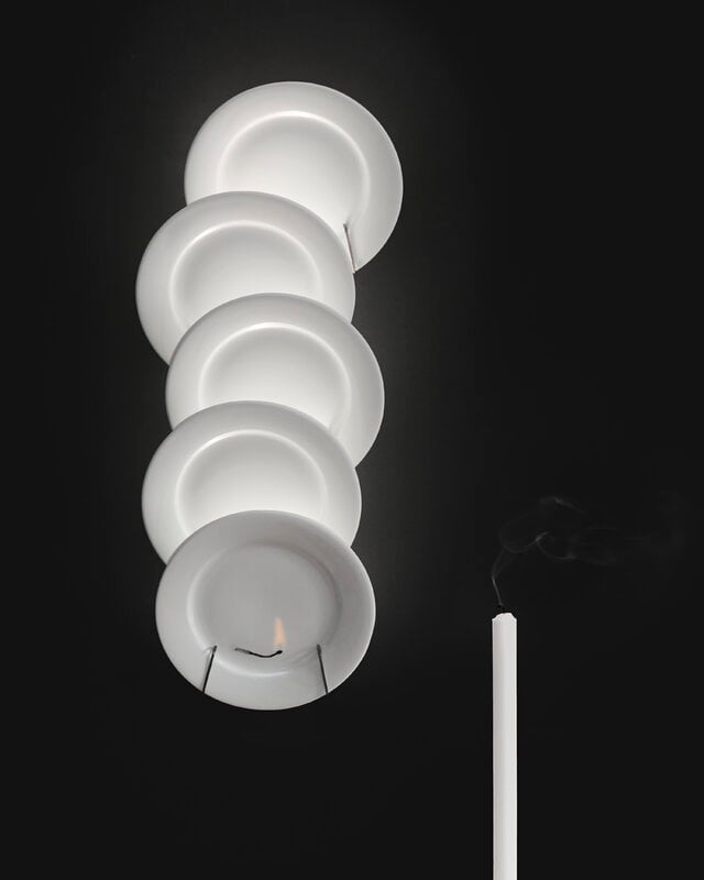 Ingo Maurer Jasna Kuchnia wall lamp, white, decoration image