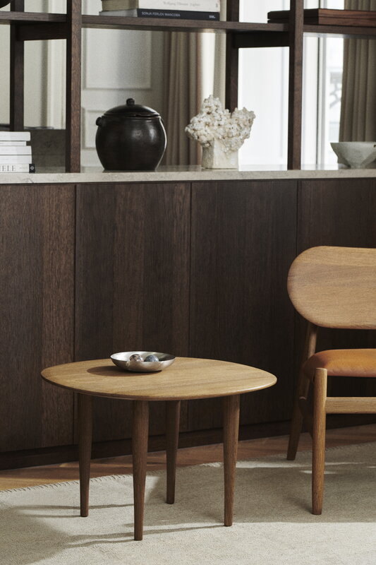 Brdr. Krüger Jari side table, model C60, fumed oak, decoration image