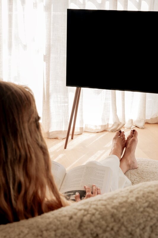 JALG Mobile TV JALG, XL 55''-77'', noce, immagine decorativa