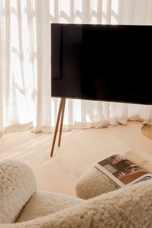 JALG Mobile TV JALG, XL 55''-77'', noce, immagine decorativa