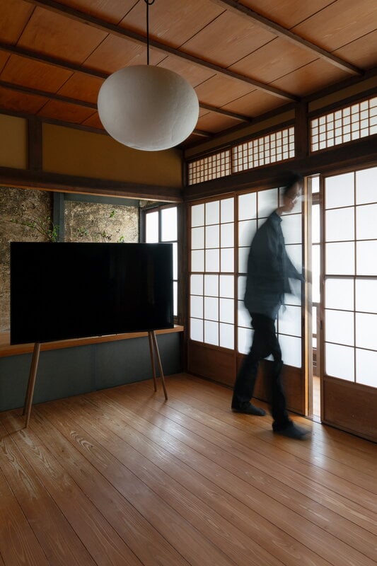 JALG TV stand, 42''-55'', walnut | Finnish Design Shop