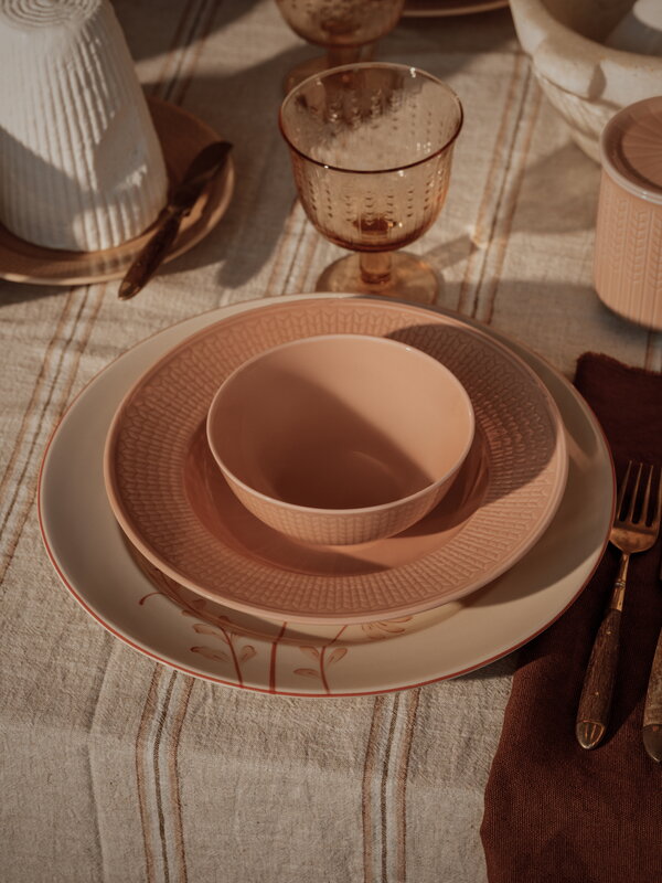 Rörstrand Swedish Grace deep plate, 21 cm, jubilee, warm caramel, decoration image