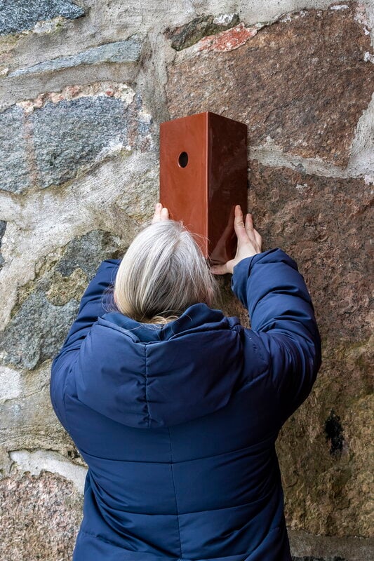 Pidät Koti ceramic birdhouse, brick, decoration image