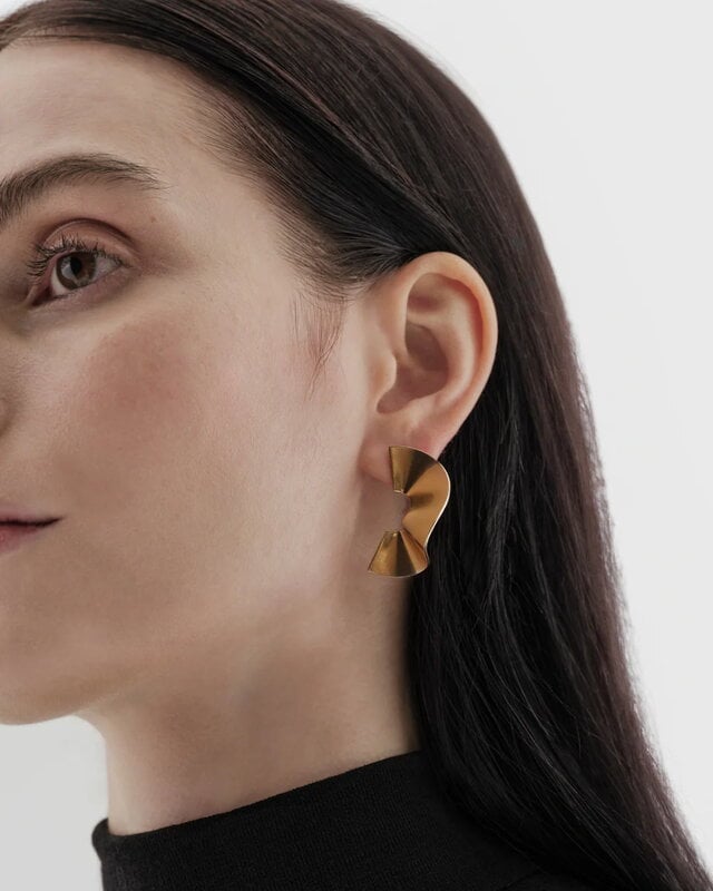 Kalevala Koru Alluring earrings, round, bronze, decoration image