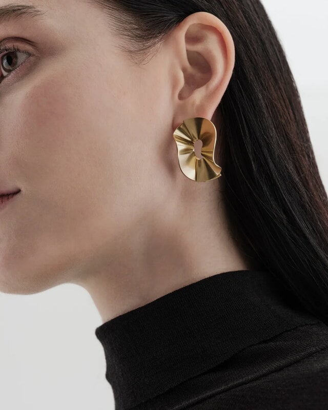 Kalevala Koru Alluring earrings, round, bronze, decoration image