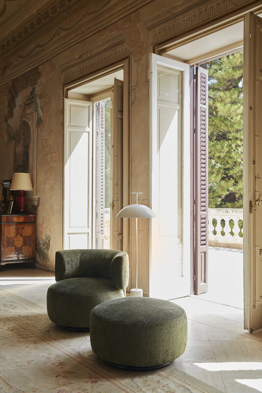 Kartell Geen-A floor lamp, white, view 6