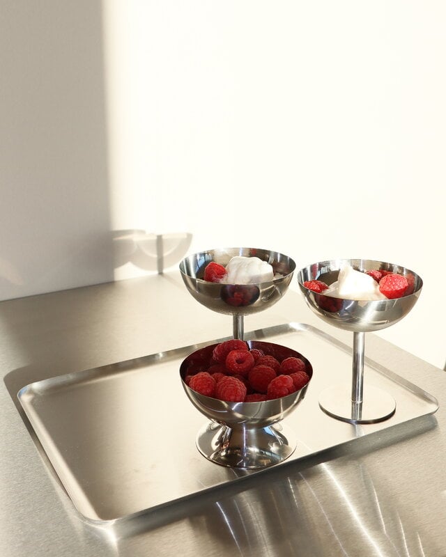 Nichba Ice Cup Low dessert bowl, polished stainless steel, decoration image