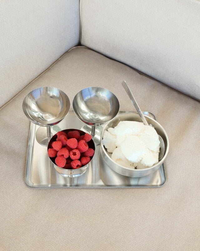 Nichba Ice Cup Low dessert bowl, polished stainless steel, decoration image