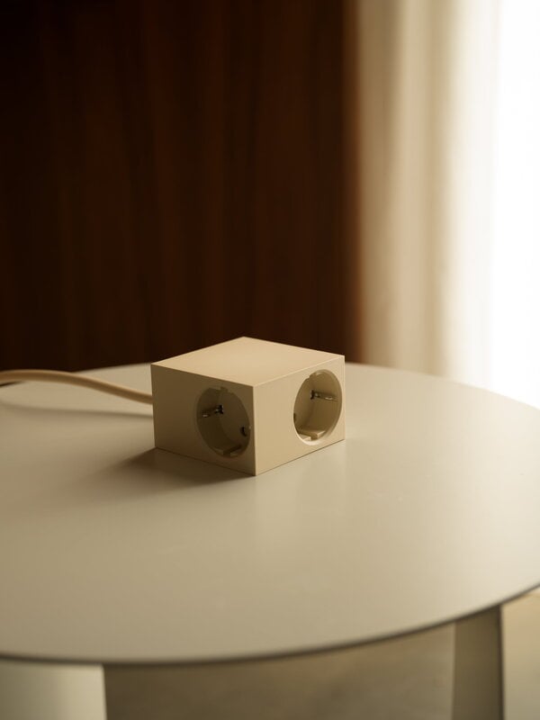 Kord Connect Cuboid extension cord, 200 cm, pearled ivory, decoration image