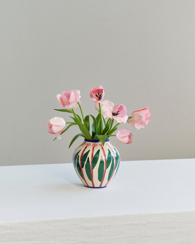 HAY La Pittura vase, h. 20 cm, Omi, decoration image