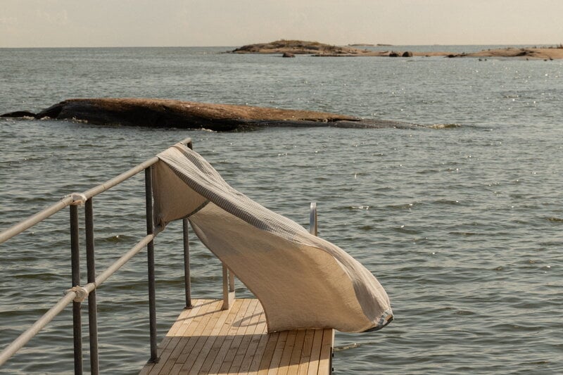 Lapuan Kankurit Kaisla tovaglia in lino, lino - blu, immagine decorativa