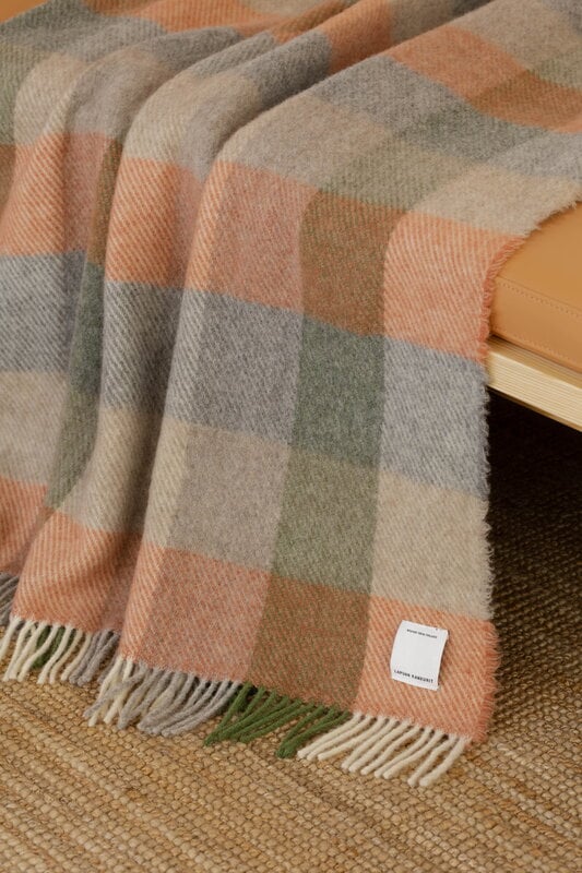 Lapuan Kankurit Kasku wool blanket, 130 x 180 cm, cinnamon - green, view 7