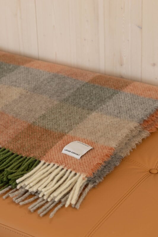 Lapuan Kankurit Kasku wool blanket, 130 x 180 cm, cinnamon - green, view 5
