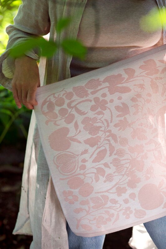 Lapuan Kankurit Puutarha towel/napkin, white - rose, decoration image