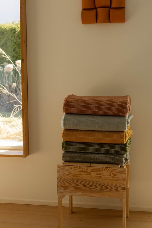 Lapuan Kankurit Raitti bedspread, 160 x 260 cm, olive, view 4