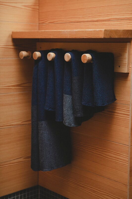 Lapuan Kankurit Terva small towel, black - multi - blueberry, decoration image