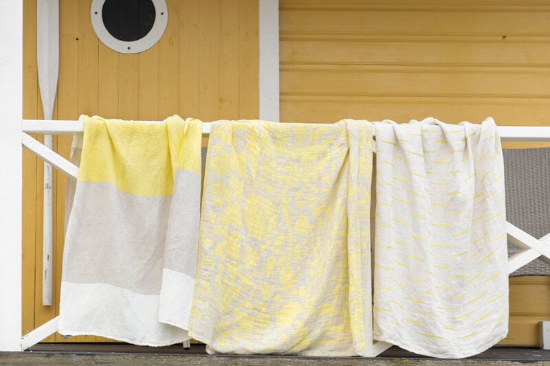 Lapuan Kankurit Terva giant towel, white - linen, decoration image