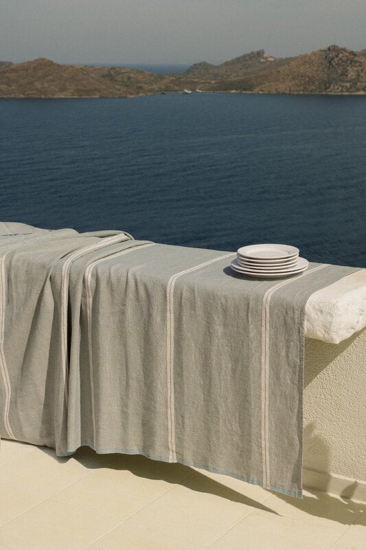 Lapuan Kankurit Venla linen tablecloth, melange blue - white, decoration image