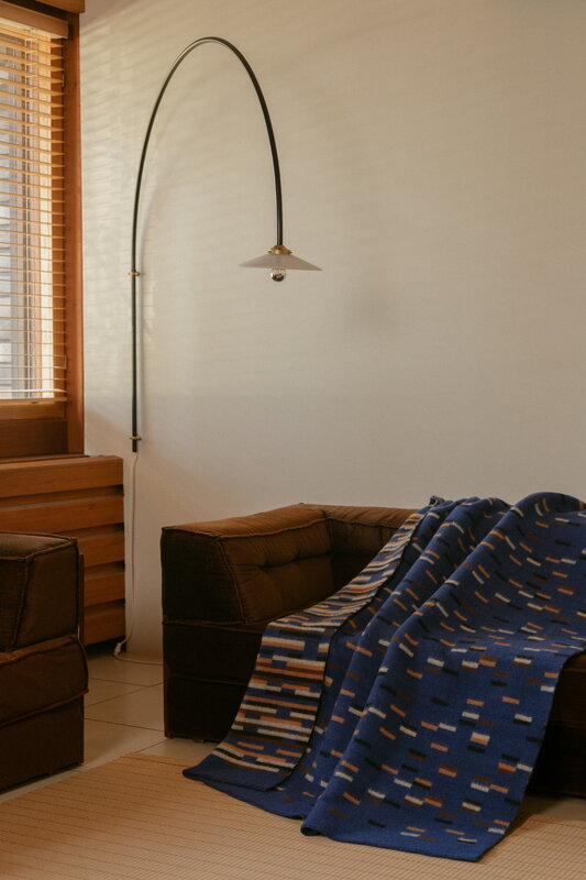 Lapuan Kankurit Coperta Yllätys, 130 x 180 cm, blu - cannella - marrone, immagine decorativa