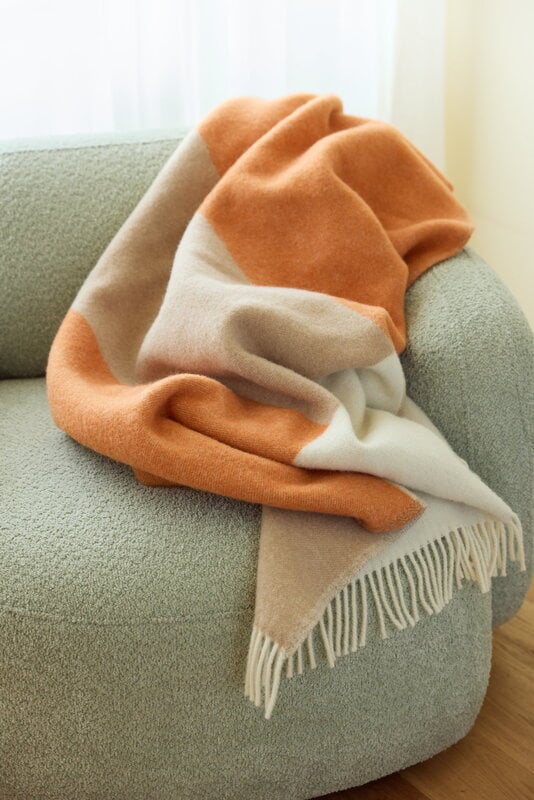 Northern Layer throw, 130 x 170 cm, orange, decoration image