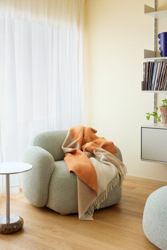 Northern Layer throw, 130 x 170 cm, orange, decoration image
