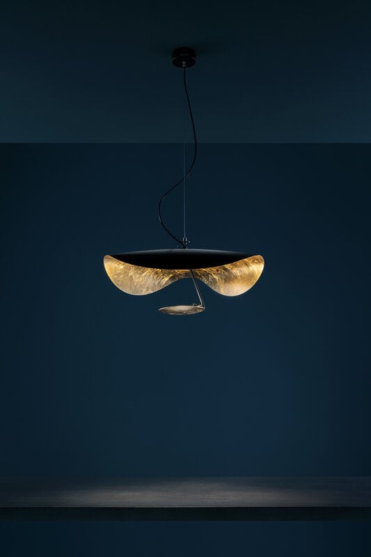 Catellani & Smith Lederam Manta S1 pendant lamp, gold - black, view 8