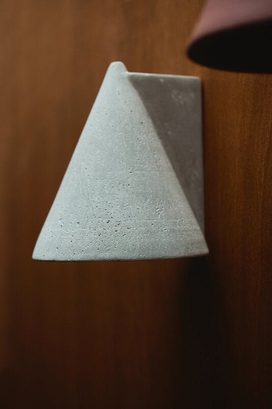 Serax Primary Shape °1 wall lamp, concrete, decoration image