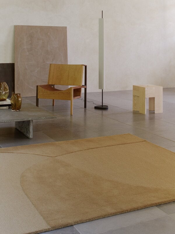 Linie Design Split Plains tufted wool rug, mustard, decoration image