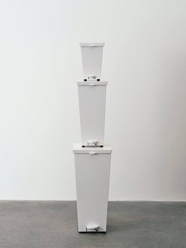 HAY Loop Bin, 8 L, white, decoration image