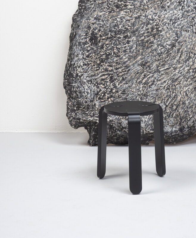 Muoto Collection Lulu stool, black, decoration image