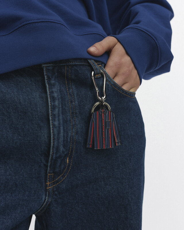 Marimekko Vekku Kioski  key holder, blue - red, decoration image