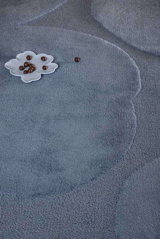 Marimekko Iso Unikko matto, dusty blue, sisustuskuva