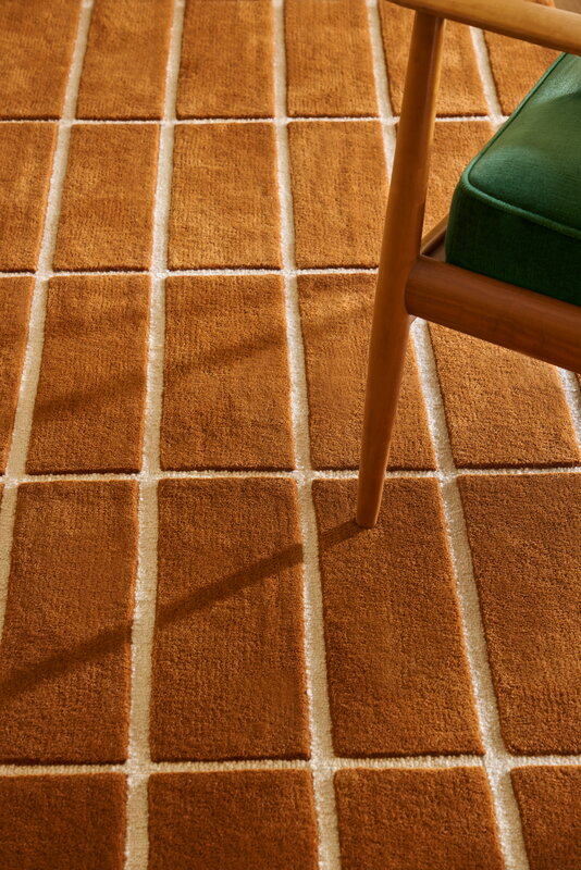 Marimekko Tiiliskivi-Teppich, braun, dekorationsbild