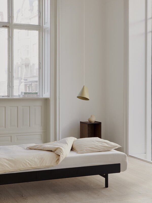 Moebe Bed, 90-180 cm, | Design Shop