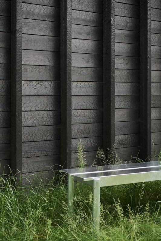 Muuto Linear Steel bench, 170 cm, warm galvanized steel, decoration image