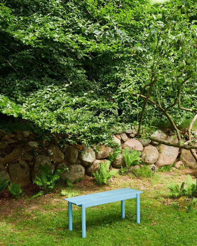 Muuto Linear Steel bench, 110 cm, pale blue, decoration image