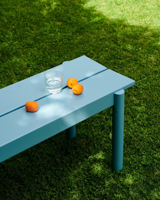 Muuto Linear Steel bench, 110 cm, pale blue, decoration image