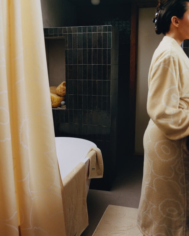 Marimekko Piirto Unikko  bathrobe, straw - off-white, decoration image