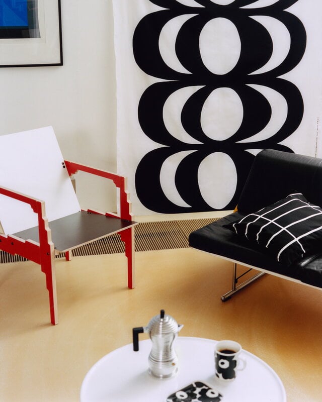 Marimekko Kaivo fabric, white-black, decoration image
