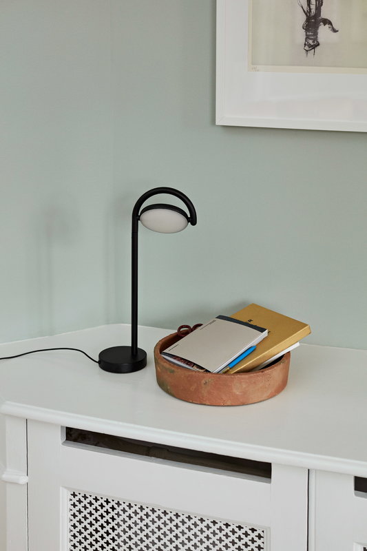 desk lamp with magnifying glass